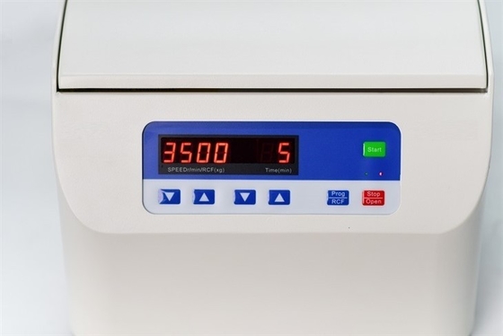4000 Rpm Low - Speed Benchtop Centrifuge 5ml/10ml/50ml Kapasitas, Max 6×50ml Konfigurasi