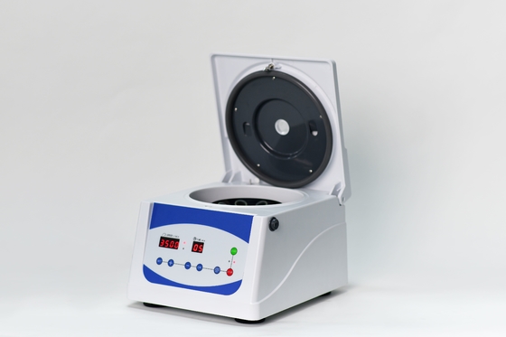Low-Noise 4000 RPM Low Speed Centrifuge Machine 2100xg RCF Untuk Aplikasi Laboratorium Rutin